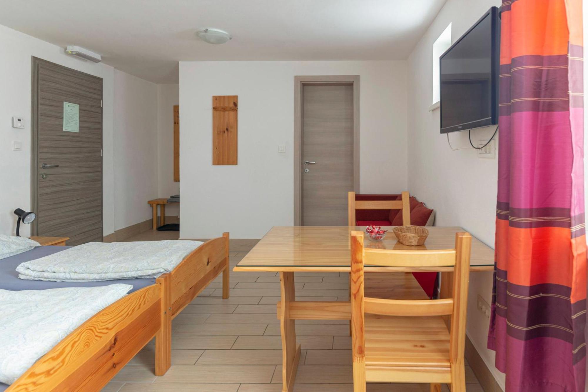 Apartments Bor Bohinj Εξωτερικό φωτογραφία